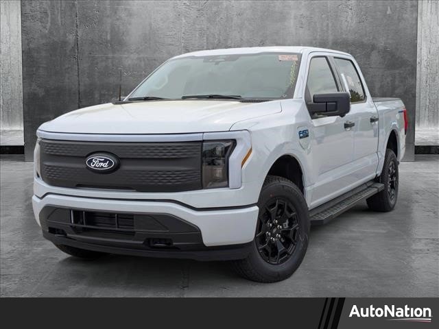 2025 Ford F-150 Lightning XLT's photo