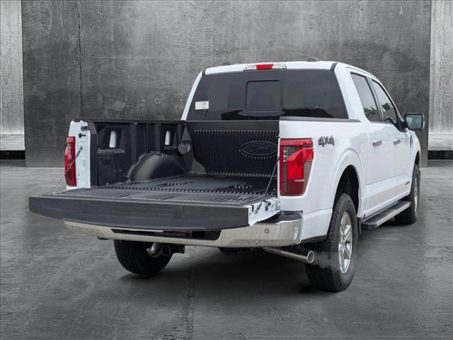 2025 Ford F-150 XLT photo 2
