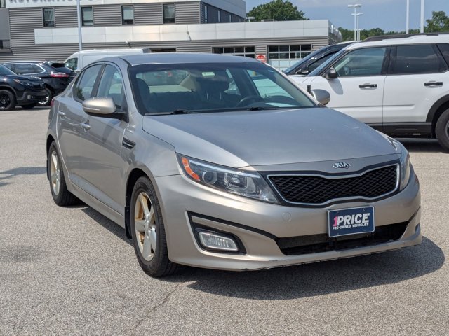2015 Kia Optima LX photo 3