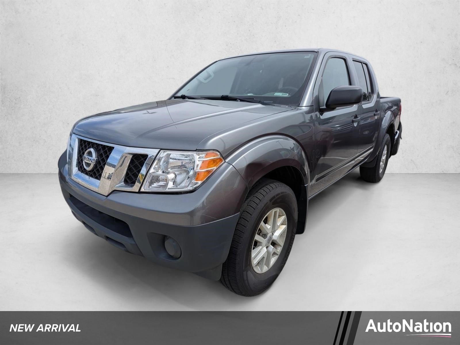 2019 Nissan Frontier 4.0 SV Crew Cab 4X4 AT SWB's photo
