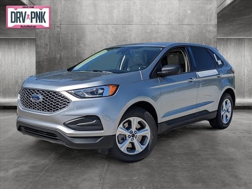 Interior Features of the Ford Edge: Mid-Size SUV Style & Comfort