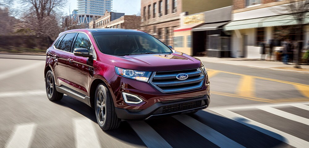 2018 Ford Edge For Sale Near Minneapolis Front three-quarter view of 2018 Ford Edge