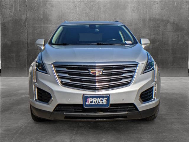 Used 2018 Cadillac XT5 Premium Luxury with VIN 1GYKNFRS9JZ135910 for sale in White Bear Lake, Minnesota