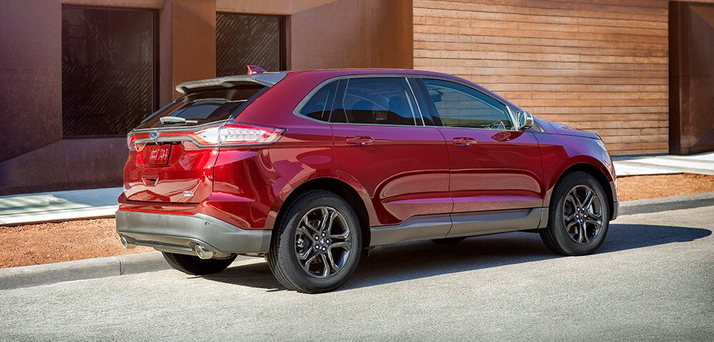 2018 Ford Edge For Sale Near Saint Paul Rear three-quarter view of 2018 Ford Edge