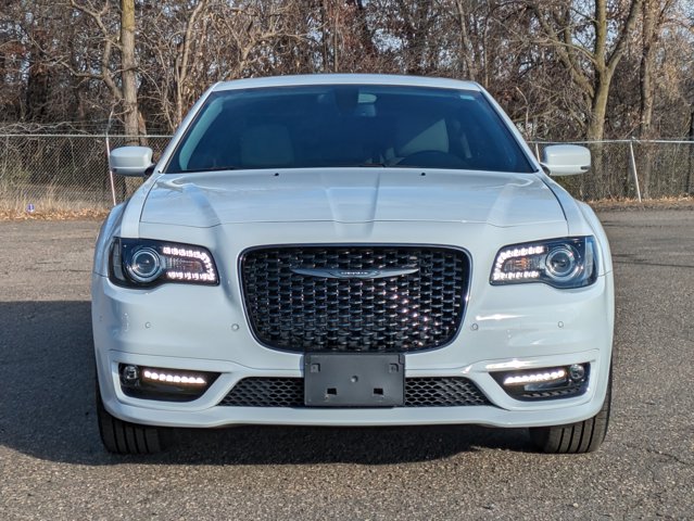 Used 2022 Chrysler 300 Touring L with VIN 2C3CCASG7NH131258 for sale in White Bear Lake, Minnesota