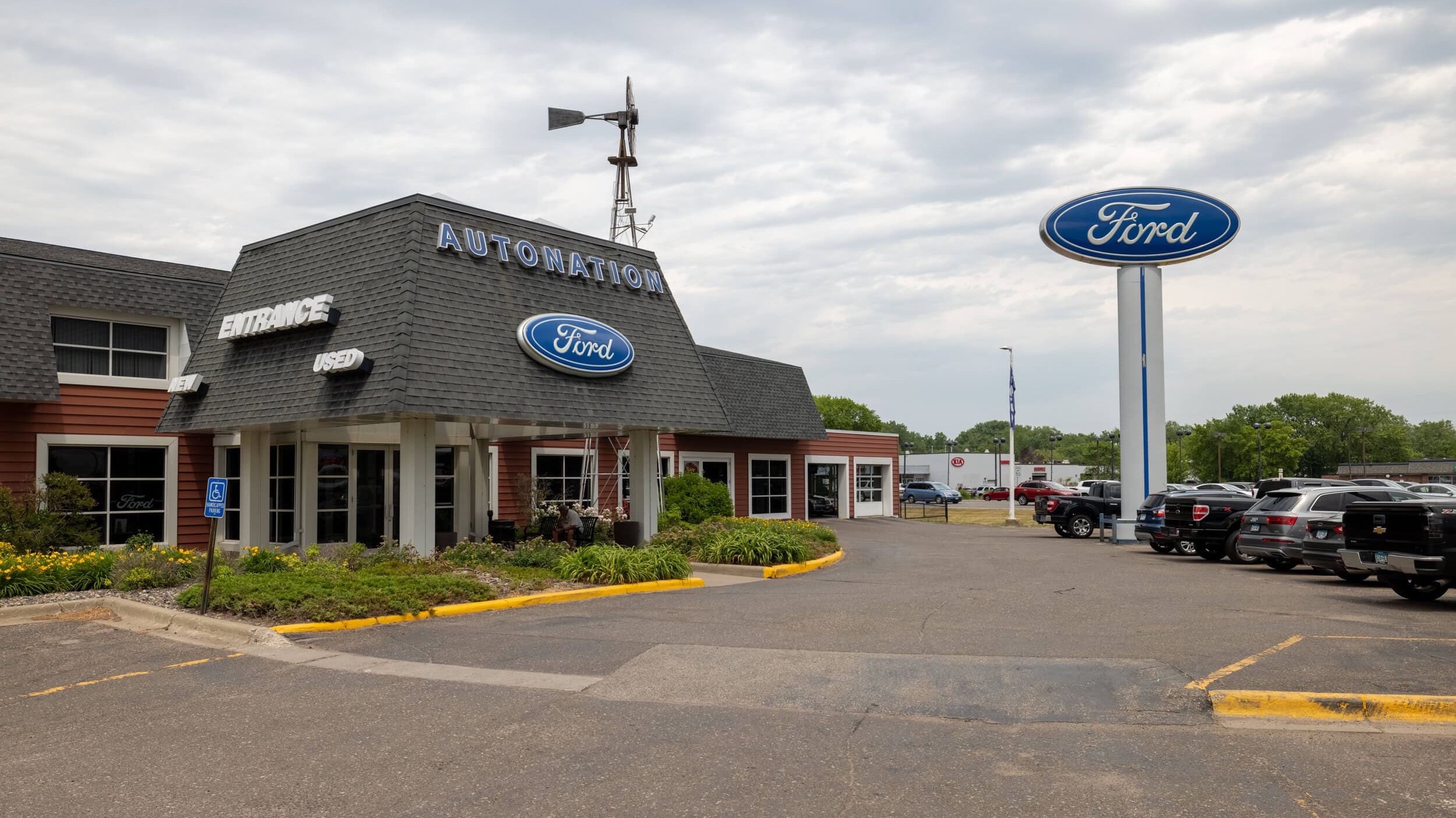 AutoNation Ford Dealership Vadnais Heights | Cars, Trucks, SUVs
