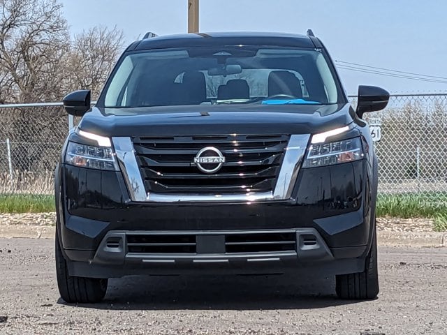 Used 2022 Nissan Pathfinder SV with VIN 5N1DR3BC0NC220191 for sale in White Bear Lake, Minnesota