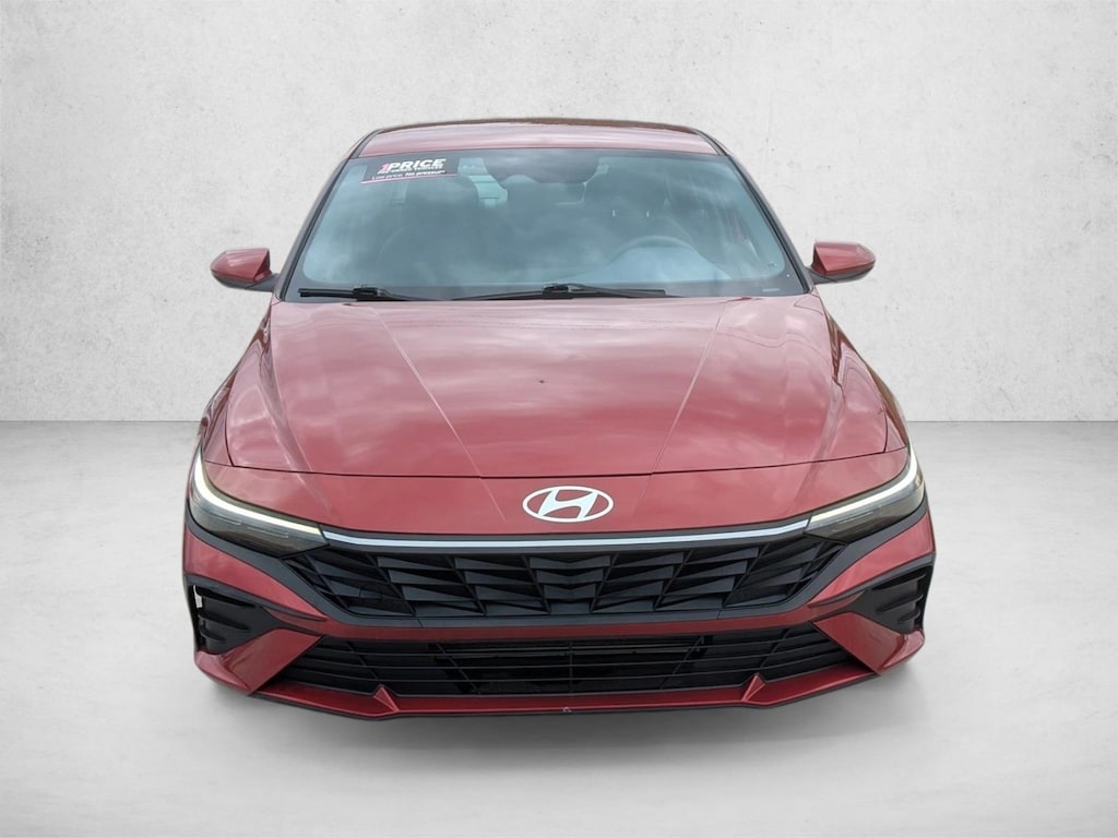 Used 2024 Hyundai Elantra SEL 4dr Car