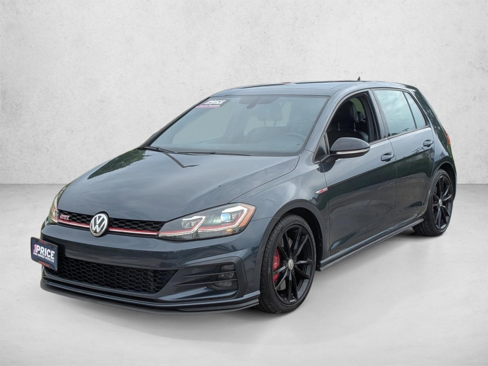 2021 Volkswagen Golf GTI 2.0T SE 4-door DSG's photo