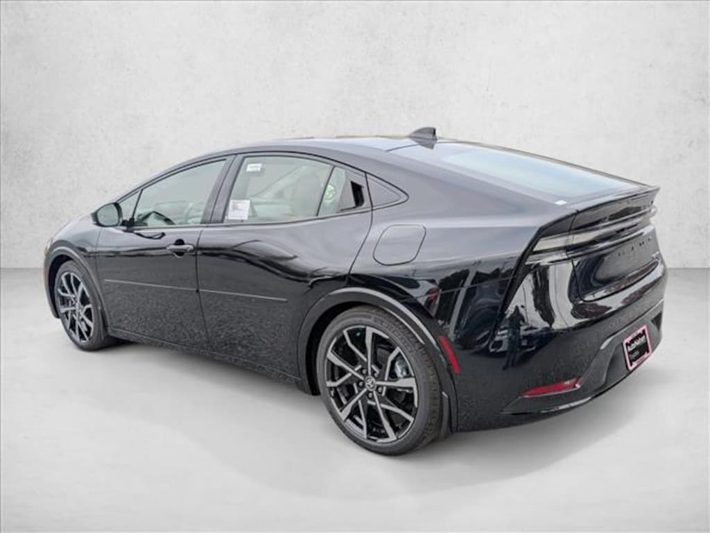 New 2026 Toyota Prius Plug-In Hybrid SE Hatchback