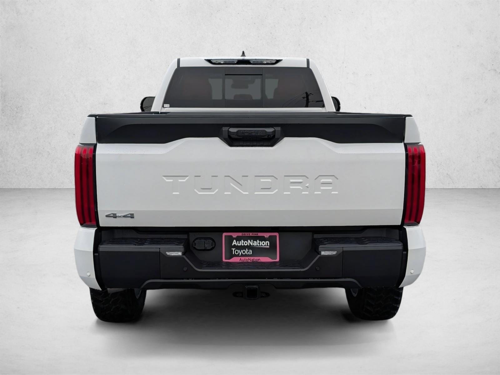 2026 Toyota Tundra SR5 - Photo 8