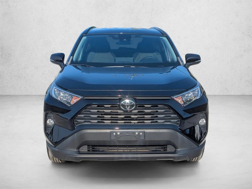 Used 2021 Toyota RAV4 XLE Sport Utility