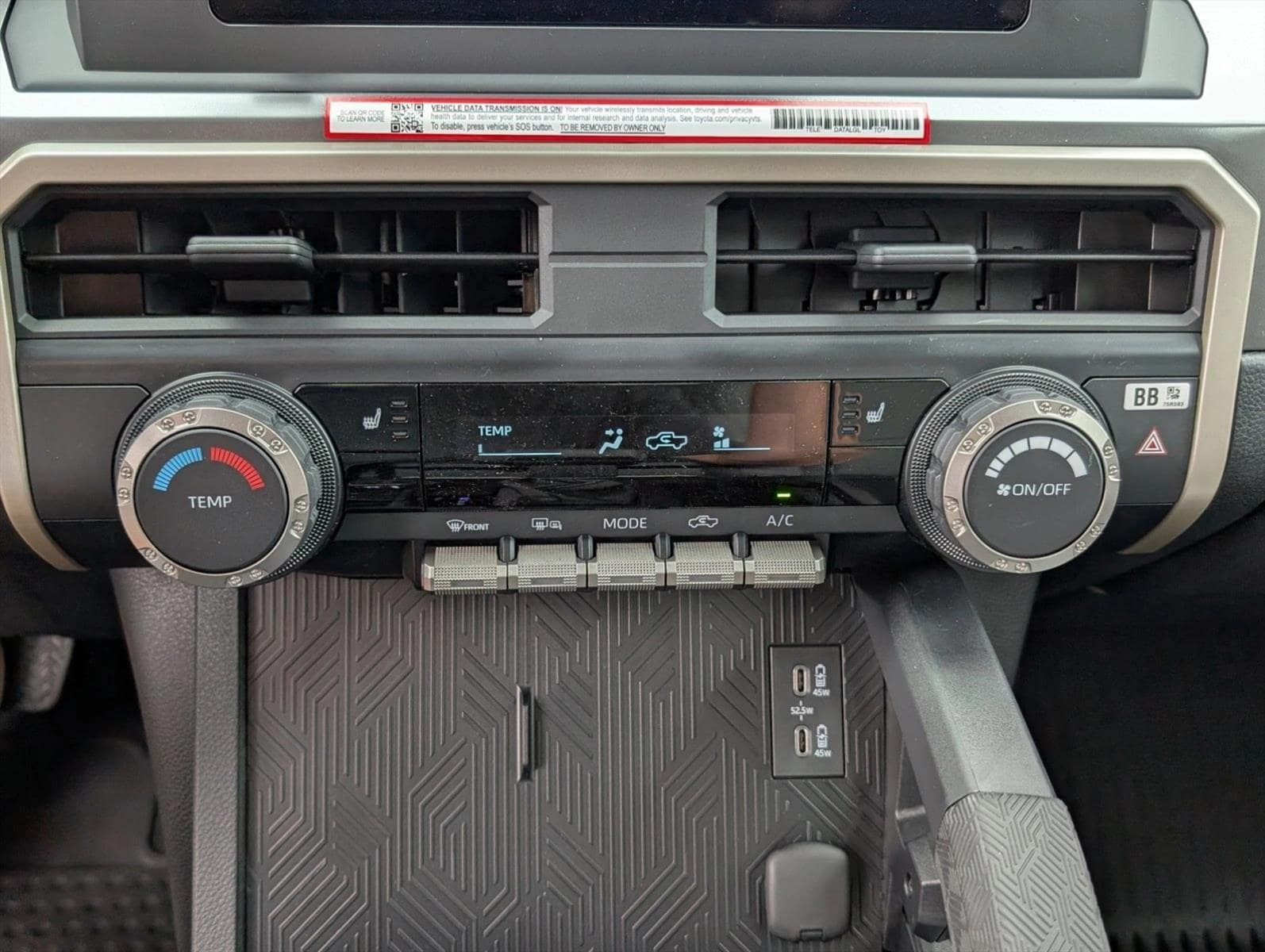 2025 Toyota Tacoma SR5 - Photo 20