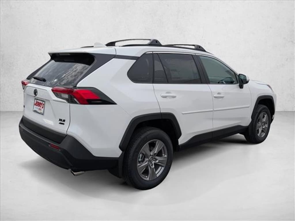 New 2025 Toyota RAV4 XLE SUV