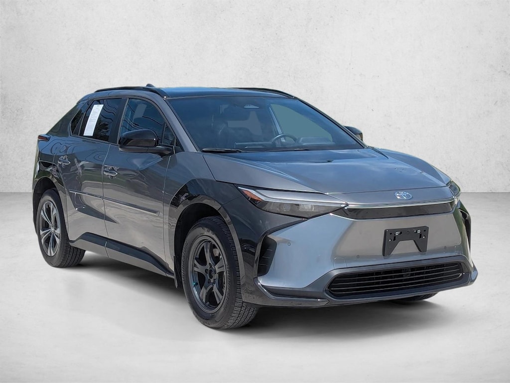 Used 2025 Toyota bZ4X XLE Sport Utility