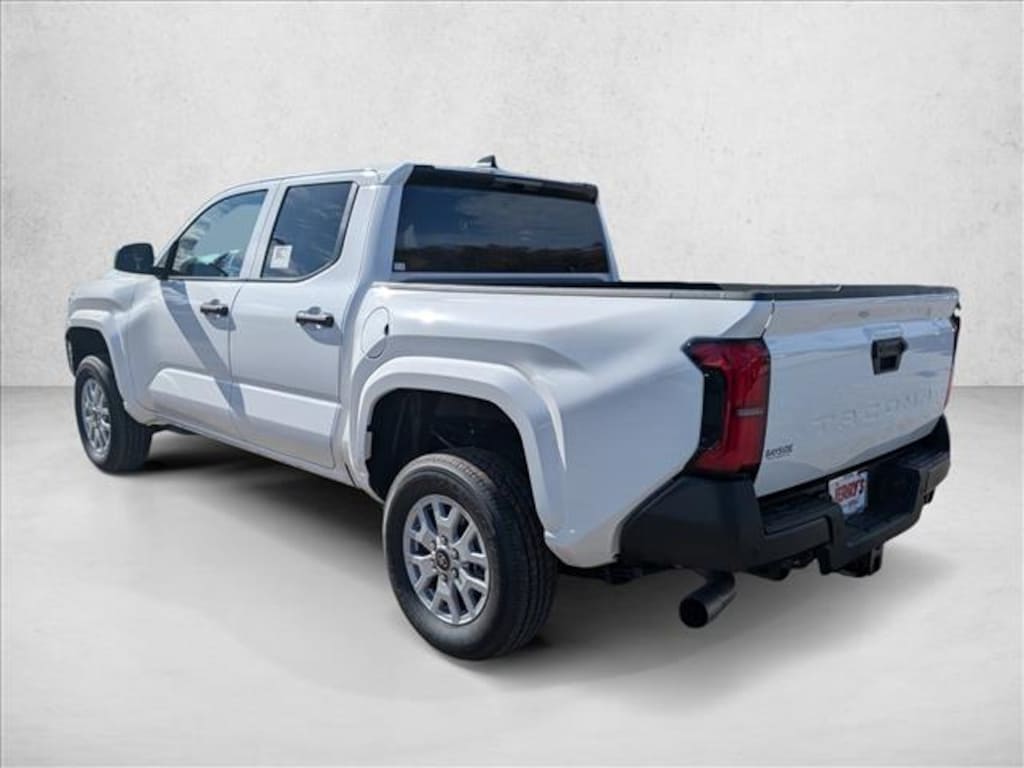 New 2024 Toyota Tacoma SR Truck Double Cab