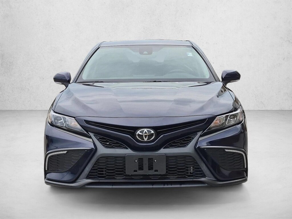 Used 2022 Toyota Camry SE 4dr Car