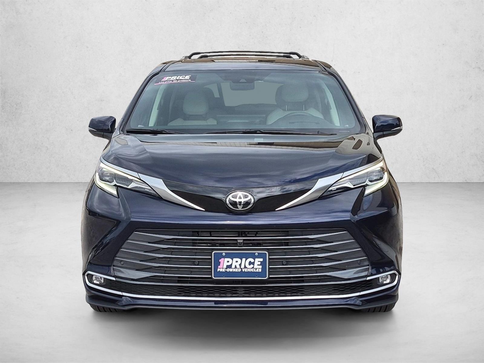 Certified 2026 Toyota Sienna Platinum Mini-van Passenger