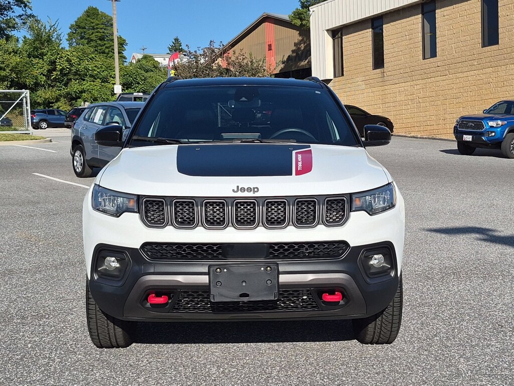 Used 2024 Jeep Compass Trailhawk Sport Utility