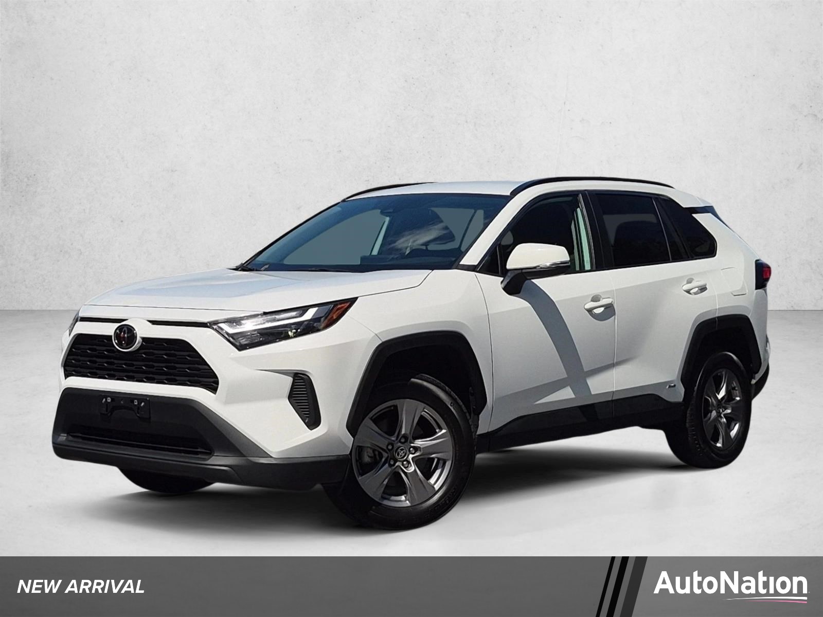 Used 2025 Toyota RAV4 Hybrid XLE Sport Utility