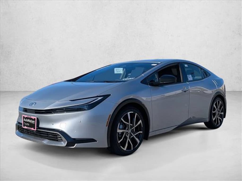 New 2026 Toyota Prius Plug-In Hybrid XSE Hatchback