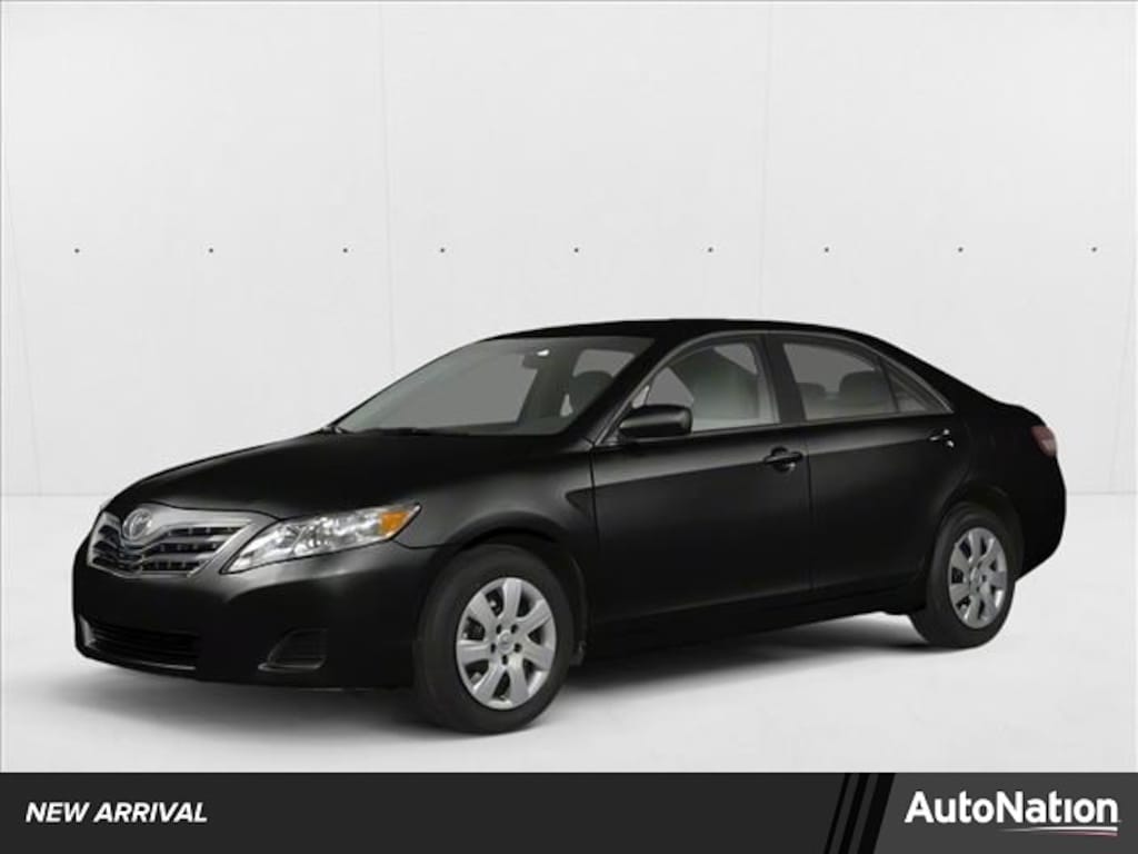 Used 2011 Toyota Camry XLE 4dr Car