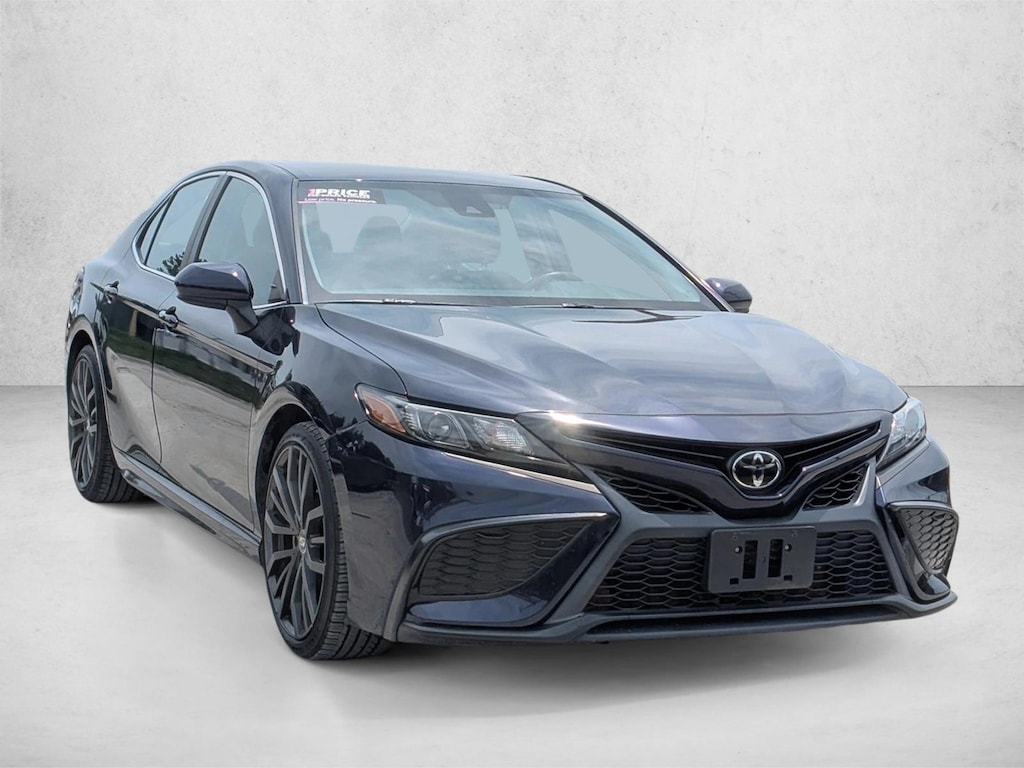 Used 2021 Toyota Camry SE 4dr Car