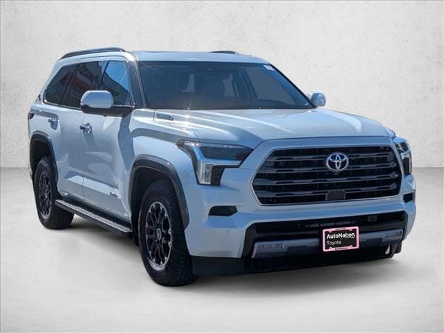 2023 Toyota Sequoia Limited's photo