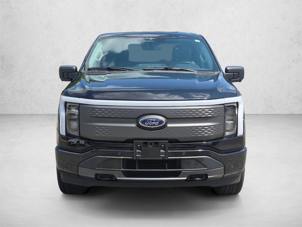 Used 2023 Ford F-150 Lightning XLT Crew Cab Pickup