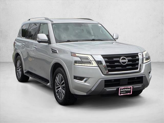 2023 Nissan Armada SL's photo