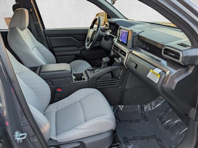 2025 Toyota Tacoma SR5 - Photo 6