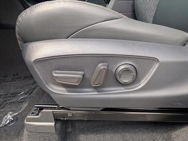 2025 Toyota Tacoma Limited - Photo 16