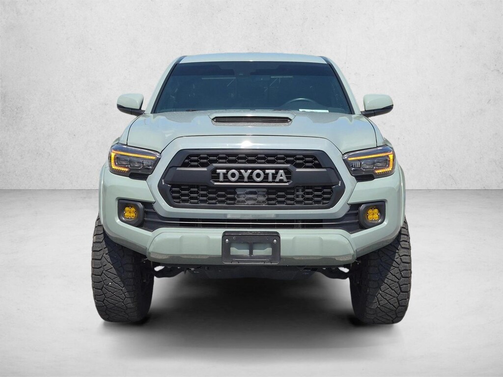 Used 2023 Toyota Tacoma TRD Sport Crew Cab Pickup
