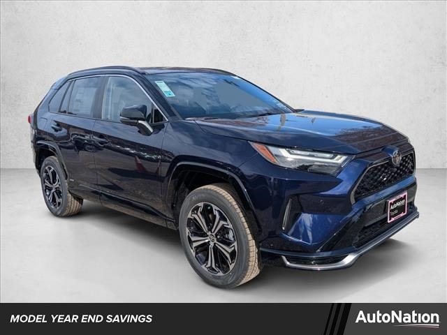 2025 Toyota RAV4 XSE's photo