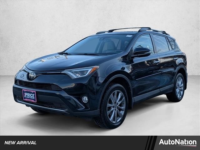 2017 Toyota RAV4 Limited's photo