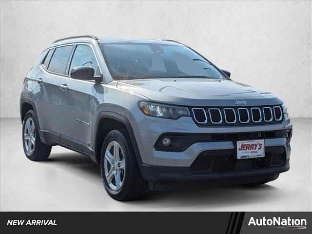 2024 Jeep Compass Latitude's photo