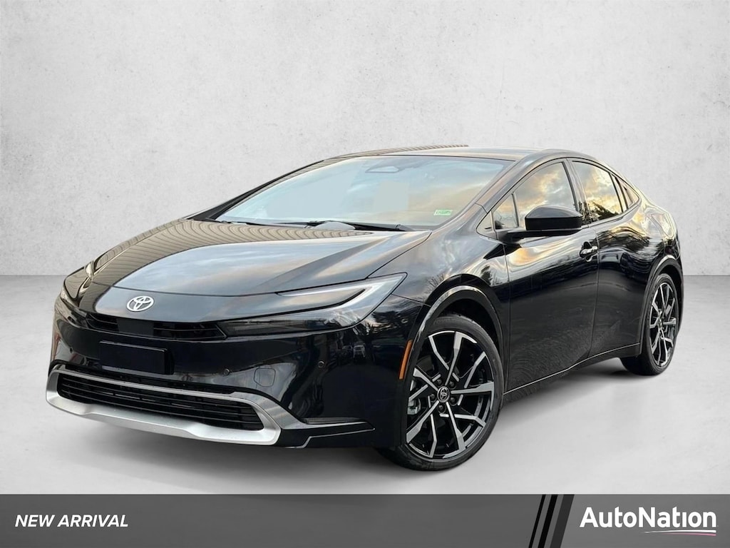 New 2026 Toyota Prius Plug-in Hybrid XSE Hatchback