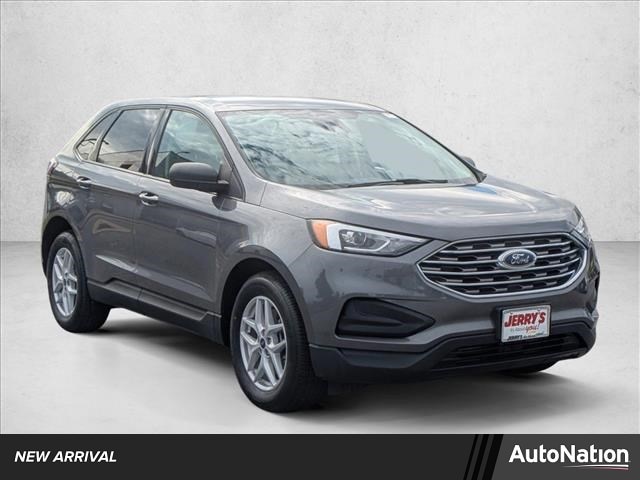 2021 Ford Edge SE's photo