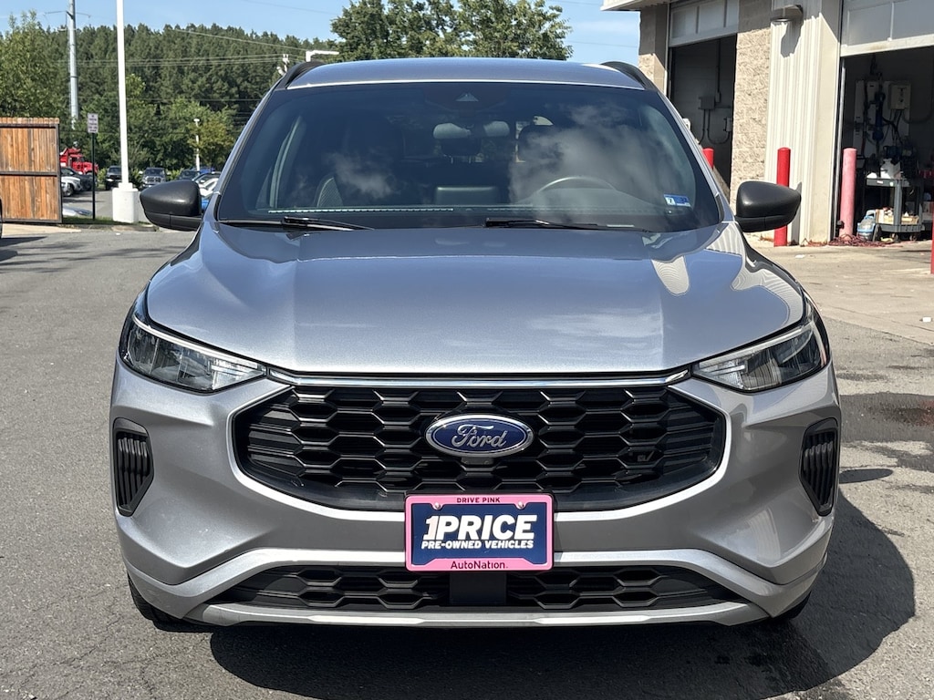 Used 2024 Ford Escape ST-Line Sport Utility