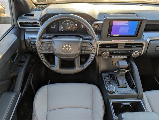 2025 Toyota Tacoma SR5 - Photo 12