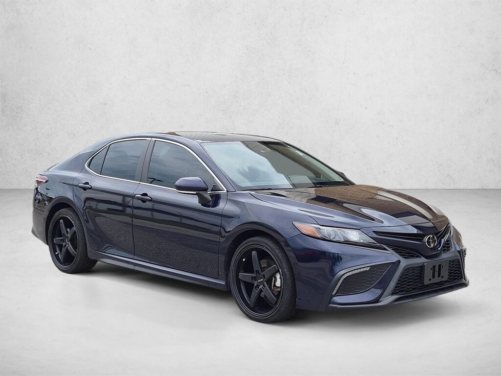 Used 2022 Toyota Camry SE 4dr Car