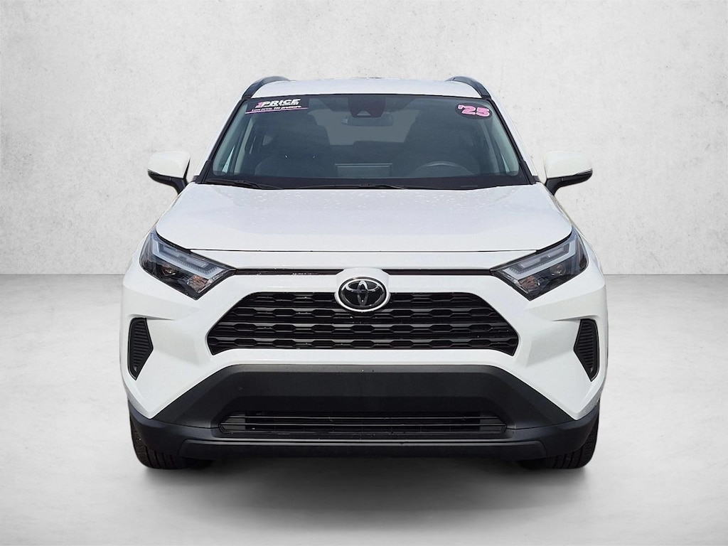 Used 2025 Toyota RAV4 XLE Sport Utility