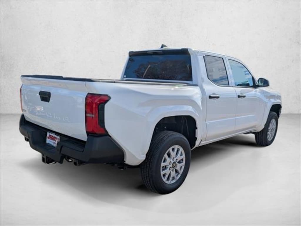 New 2024 Toyota Tacoma SR Truck Double Cab