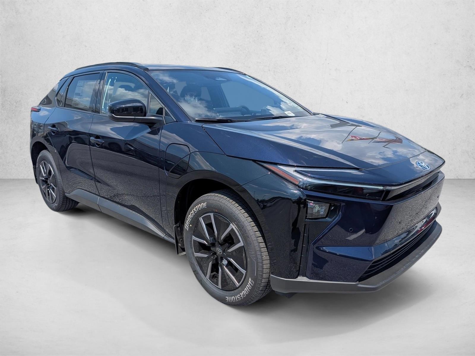 2026 Toyota bZ XLE - Photo 7