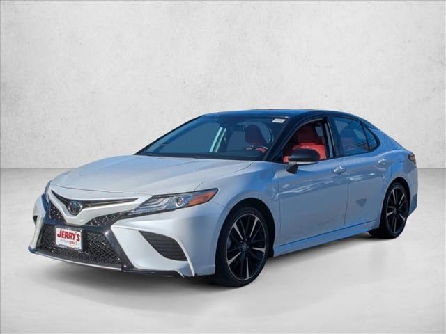 2020 Toyota Camry XSE's photo