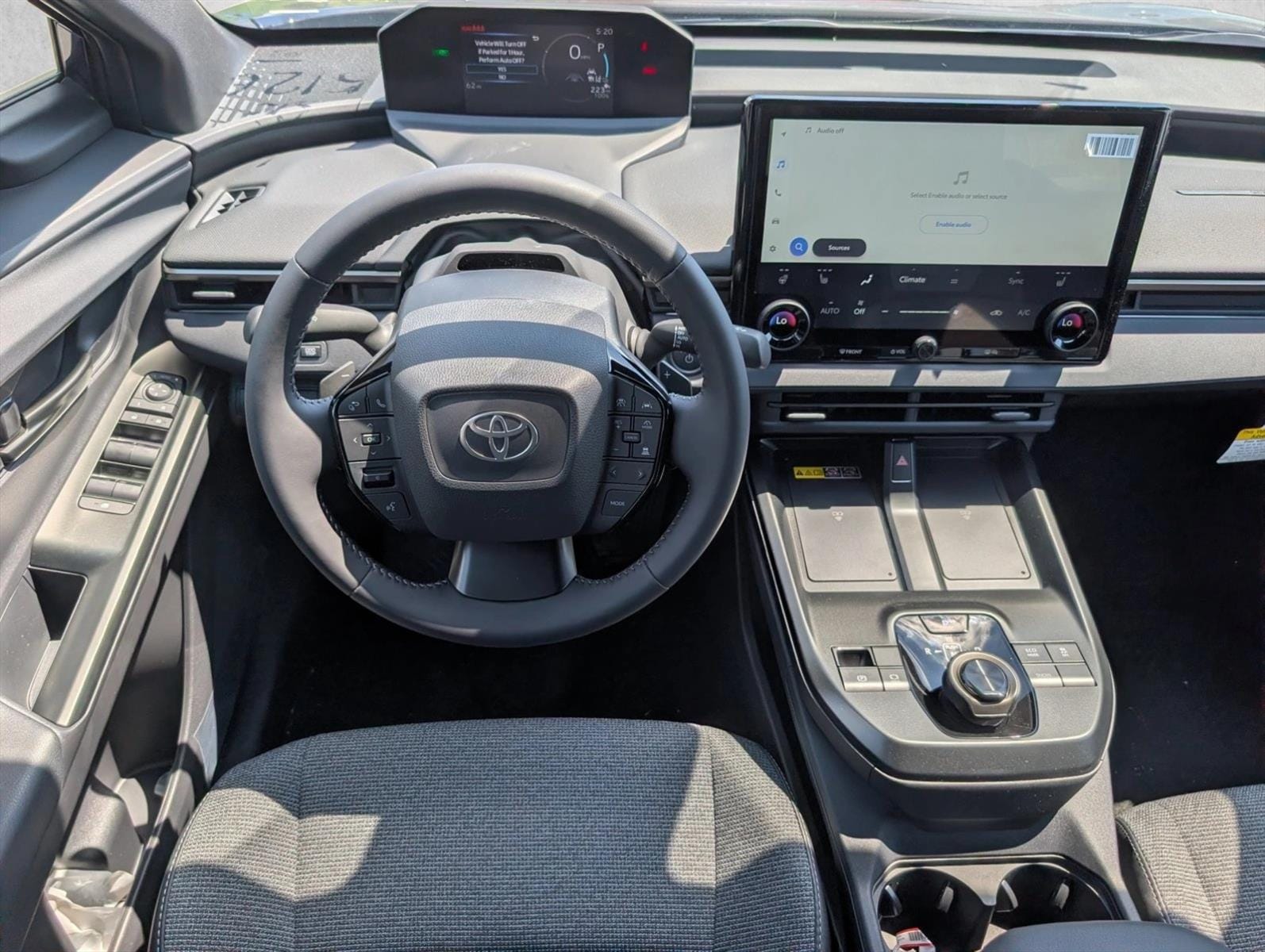 2026 Toyota bZ XLE - Photo 15