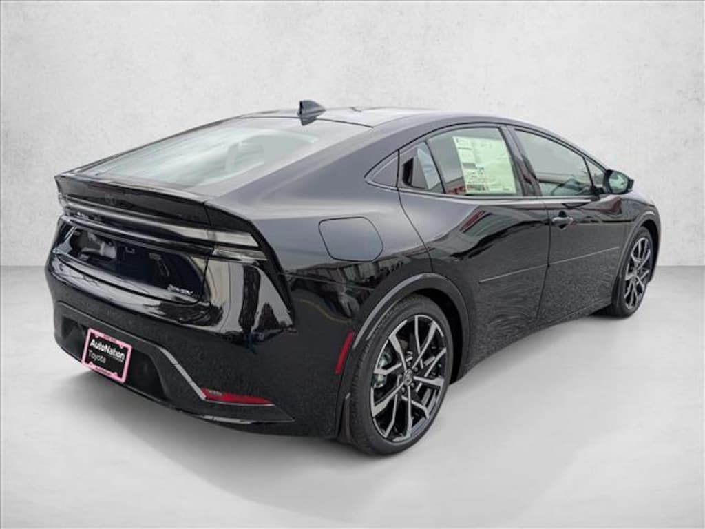 New 2026 Toyota Prius Plug-In Hybrid SE Hatchback