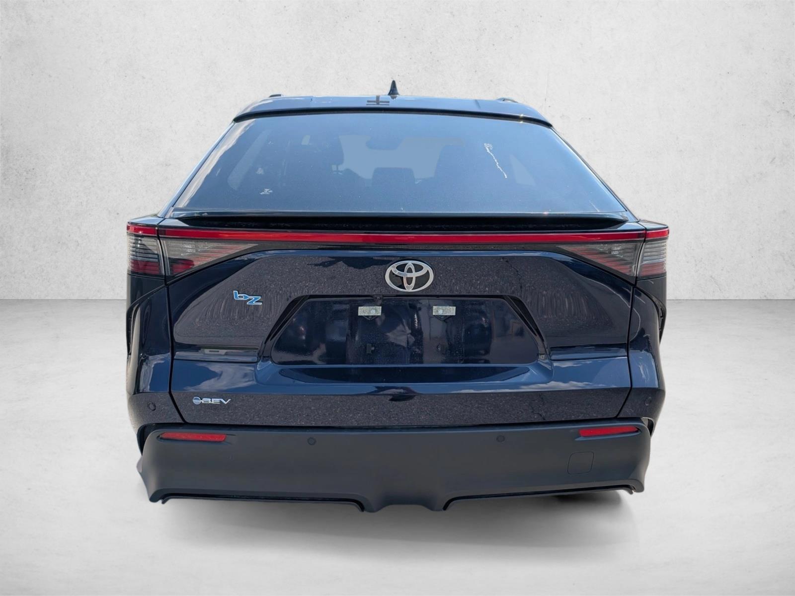 2026 Toyota bZ XLE - Photo 8