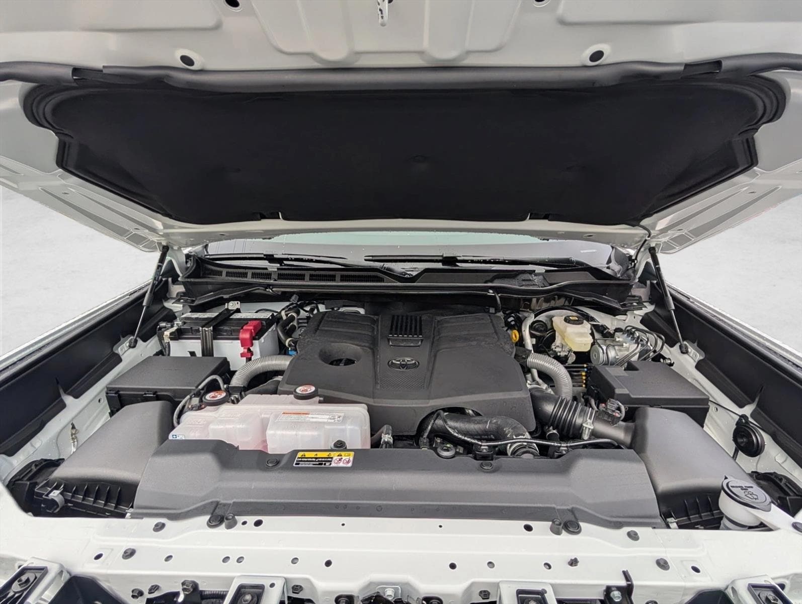 2026 Toyota Tundra SR5 - Photo 16