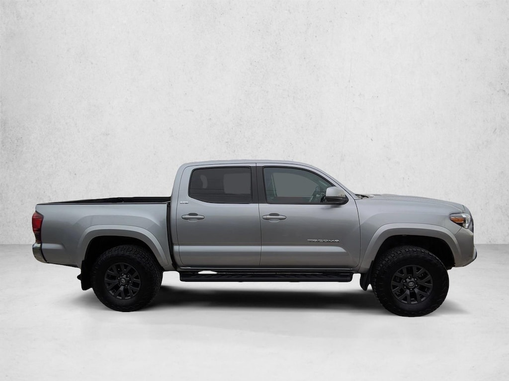 Used 2022 Toyota Tacoma SR5 Crew Cab Pickup